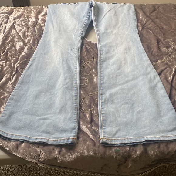 Girl Jeans - Picture 2 of 4